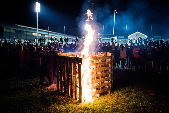 hc17_bonfireworks_wkl_2068