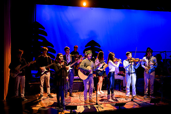 holidayconcert24_us_ah_0399