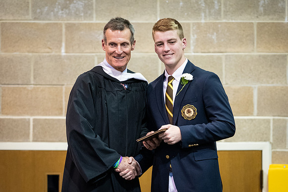 graduation19_wkl1_9842