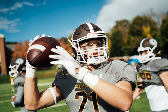 hc21_football_jk1_8197