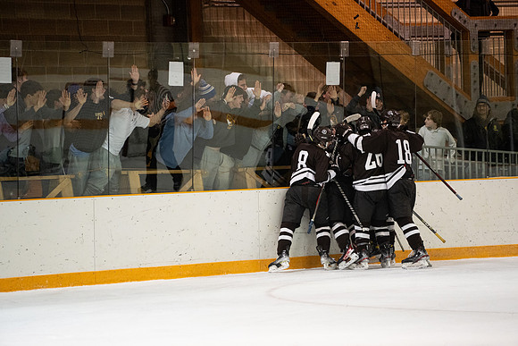 hockey_2022-03-02_nepsihaquarter_jk_5123