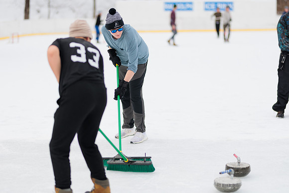 randolphvt2122_trip07_curling_bdf_0601