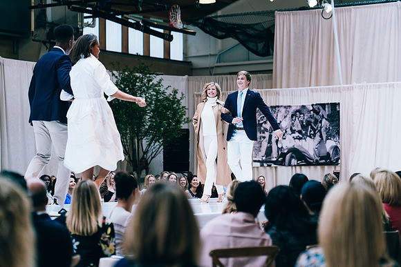 fashionshow19_runway_jk_1648