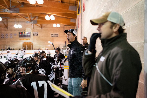 hockey_2022-03-02_nepsihaquarter_jk_4423