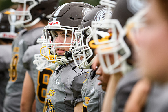 football_jv_2021-10-06_wkl2_1330