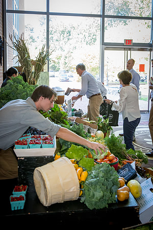 farmersmarket17_jfess_4341