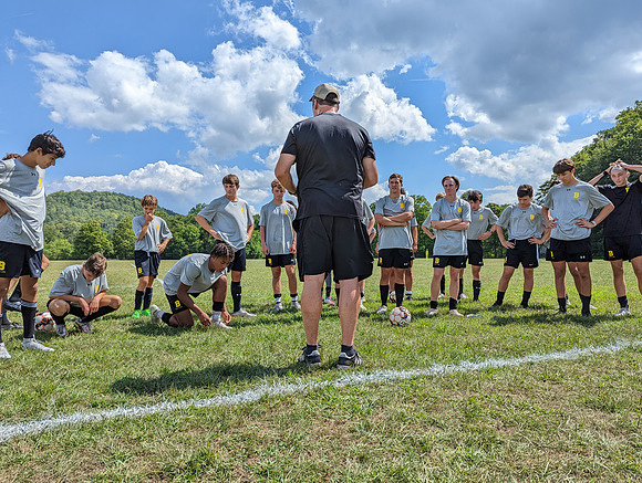 randolphvt2223_tripsoccerpre_submitted_ddych_173027030