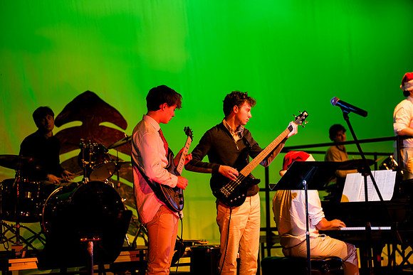 holidayconcert24_us_ah_0168