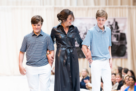 fashionshow19_runway_wkl_0932