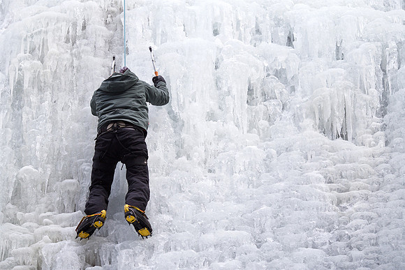 campdudley16_iceclimbing_bd_6297