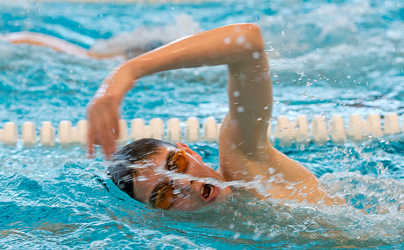 swimming_dburns_4249