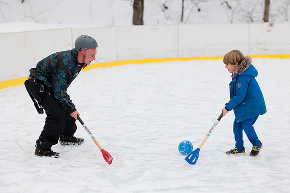 randolphvt2122_trip07_broomball_bdf_0539