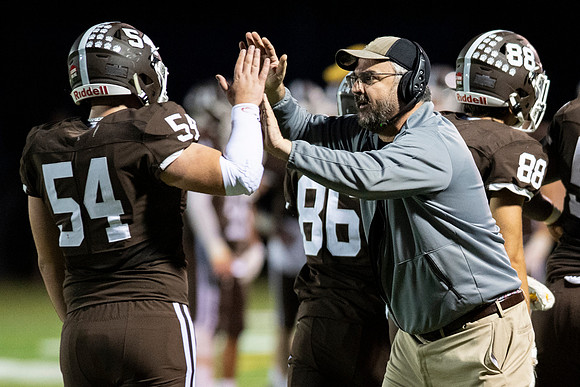 football_2019-09-27_dburns_2905
