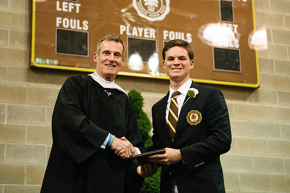 graduation19_ah_0657