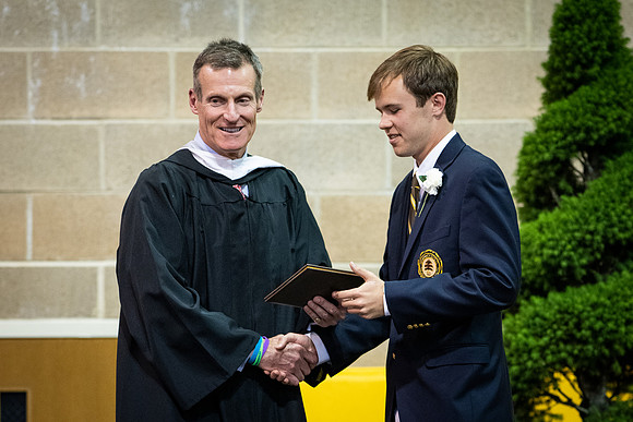 graduation19_wkl1_9869