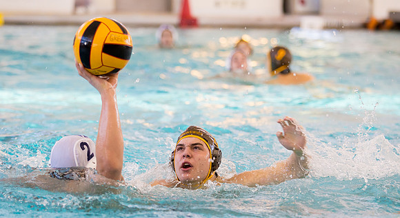 waterpolo_hc13_jfess_9111