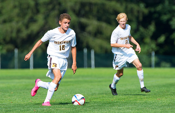 soccer_2015-09-19_dburns_6965