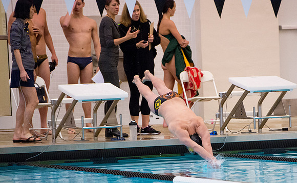 swimming_2016-01-06_dburns_3389