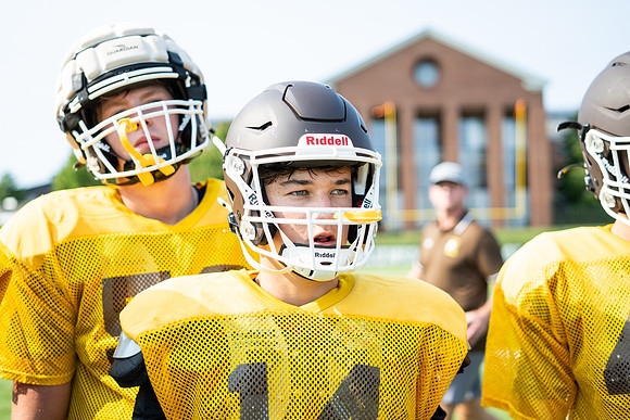 football_scrimmge_2024-09-04_jk_9147