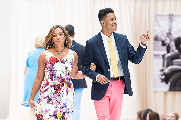 fashionshow19_runway_wkl_1515