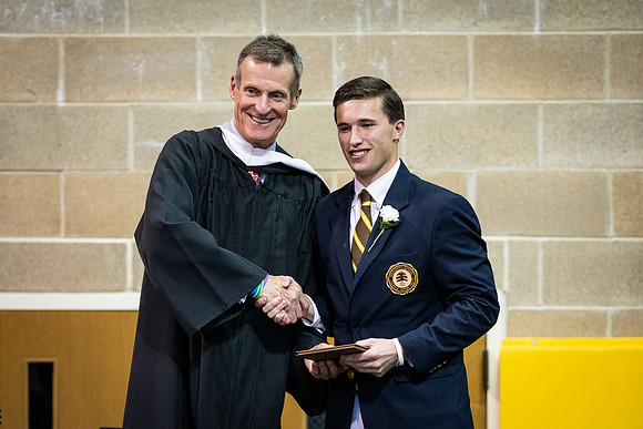 graduation19_wkl1_9897