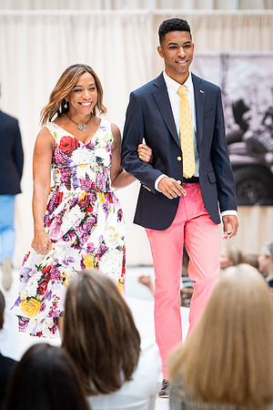 fashionshow19_runway_wkl_1519