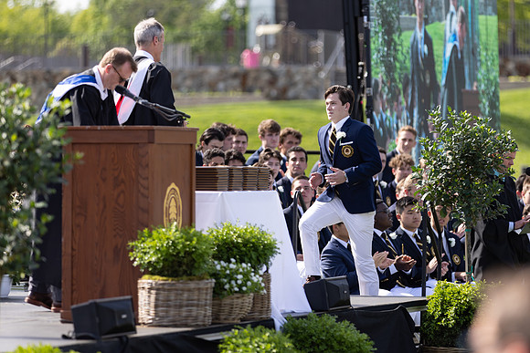 graduation22_diplomas_gh_0529