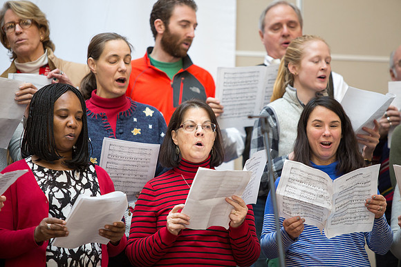 holidayassembly_all_jfess_3381