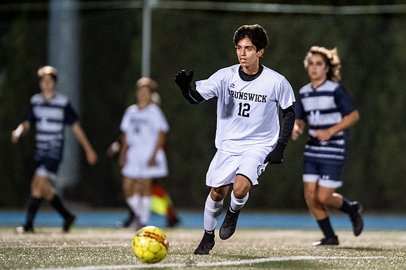 soccer_2020-10-14_dburns_2395