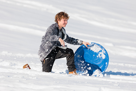 randolphvt2122_trip07_sledding_bdf_1584