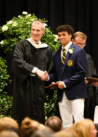 graduation25_diploma_wkl1_5271