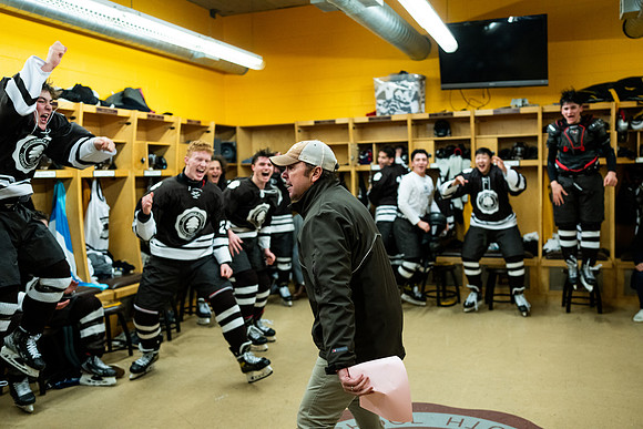 hockey_2022-03-02_nepsihaquarter_jk_5502