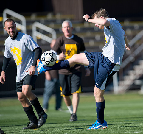 alumni_soccer_db_2823
