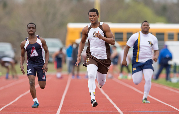trackfield_dburns_6756
