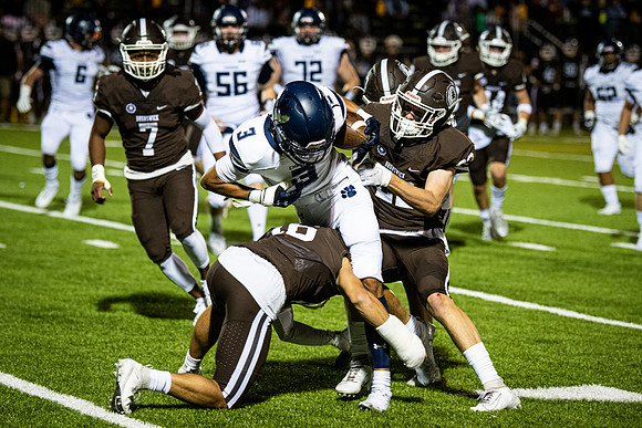 football_2019-09-27_wkl_2523