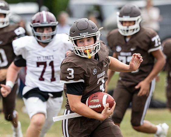 football_freshman_2024-09-23_dburns_7636