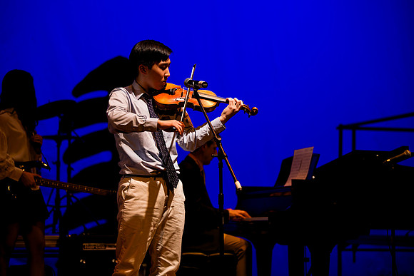 holidayconcert24_us_ah_0064