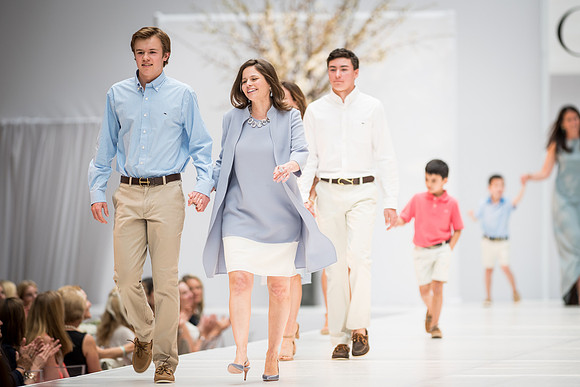fashionshow17_runway_wkl_1521