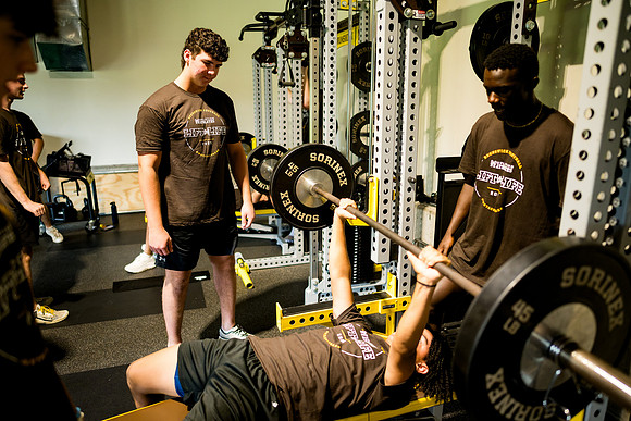 football_liftforlife25_ah_0159
