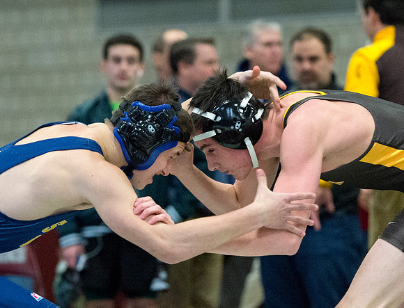 wrestling_wneiswa_champs_dburns_6668