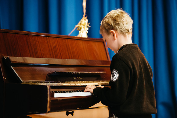 talentshow_gr1-2_hp_2296