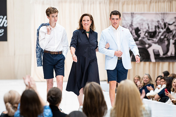 fashionshow19_runway_wkl_0645