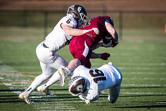 football_nepsac19_wkl8_1667