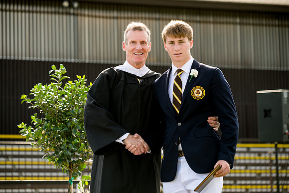 graduation22_diplomas_ah_0276