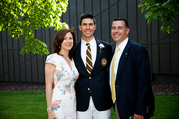 graduation19_mkras_1077