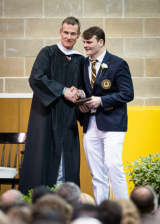 graduation19_wkl1_9987