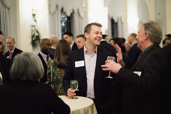 alumni_holidayparty19_jk_2880