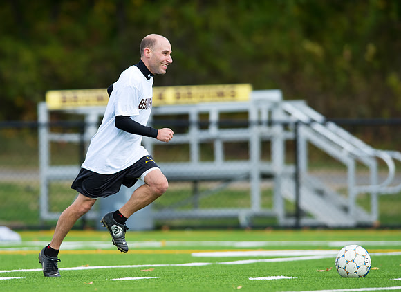 hc15_alumsoccer_dburns_3664