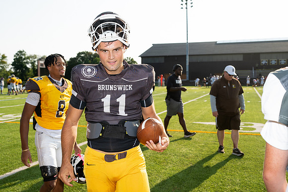 football_scrimmge_2024-09-04_jk_9602