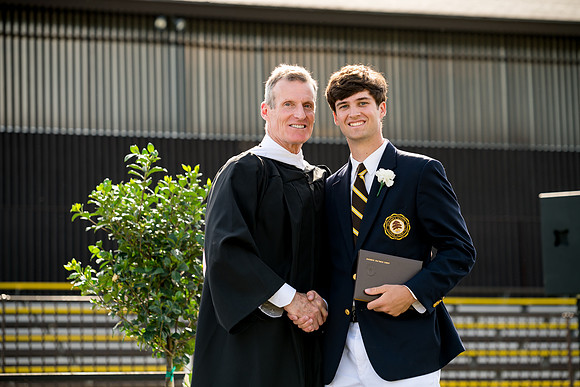 graduation22_diplomas_ah_0255